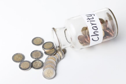 Articoli - Come organizzare una campagna di beneficenza per il trattamento di una persona affetta da cisti perineurale del sacro?