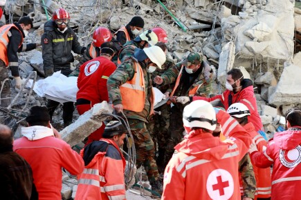 Straipsniai - Kokias pirmosios pagalbos priemones turėtume taikyti žemės drebėjimo metu: kaip išgelbėti gyvybes