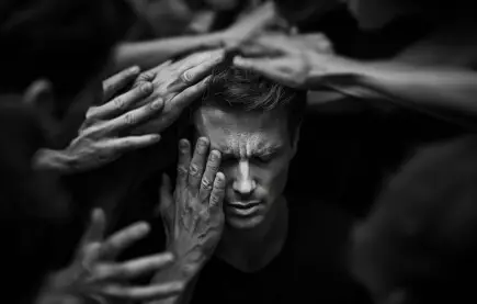 Artigos - Como podemos ajudar pessoas que sofrem de fobias?