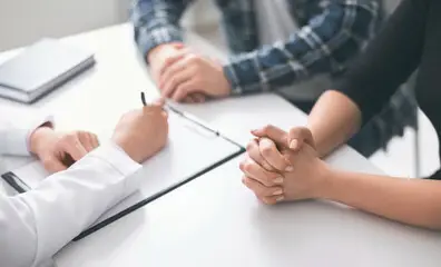 Artikler - Sådan finansierer du udgifterne til lægebehandling i udlandet