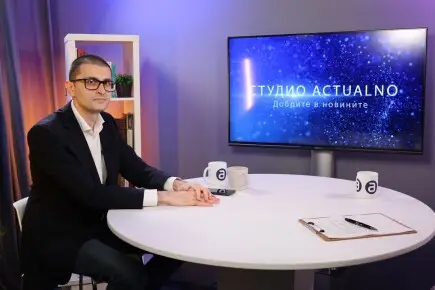 Pavel Andreev, founder of the global donation platform PavelAndreev.org, photographed in the Actualno.com studio prior to his first interview of 2026