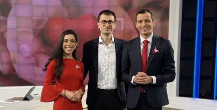 Павел Андреев в студиото на Bulgaria ON AIR заедно с водещите Виктор Дремсизов и Мария Константинова