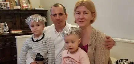 Майката на децата ми загина в пожар. Домът ни е негоден за живеене. Имаме нужда от подкрепа. - Одобрено изплащане